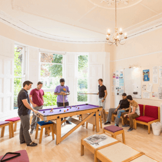 เรียนซัมเมอร์ต่างประเทศ English course at ELC Bristol UK-activity เรียนซัมเมอร์ต่างประเทศ English course at English Language Centre ELC Bristol UK